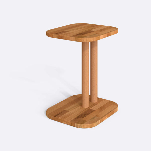Lory C Table
