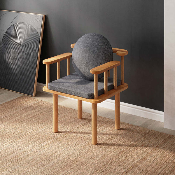 Lore Chair