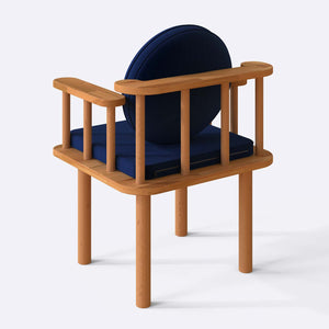 Lore Chair